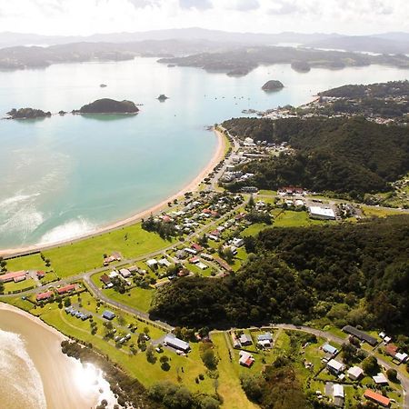 Waitangi Beach House Пейхія Екстер'єр фото