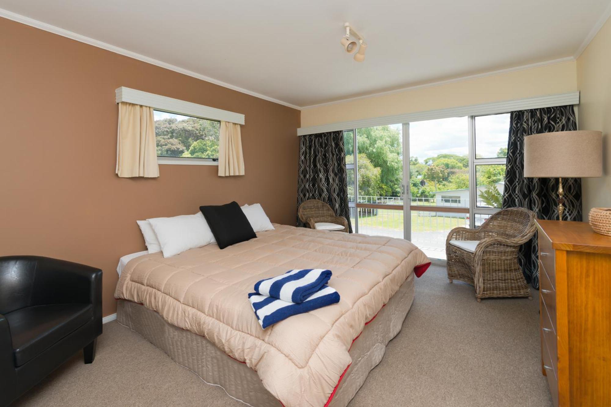 Waitangi Beach House Екстер'єр фото