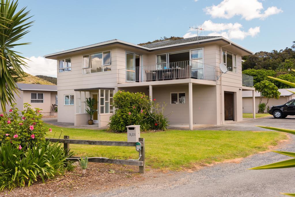 Waitangi Beach House Екстер'єр фото